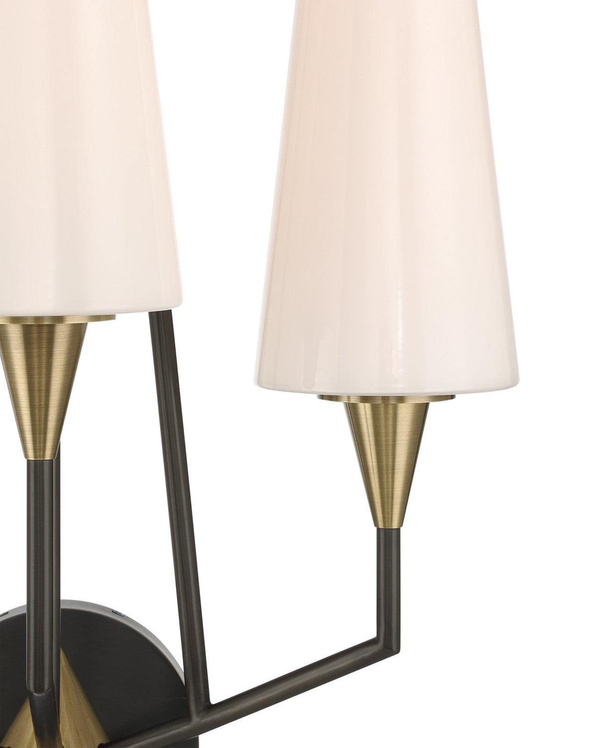 Hennin Metal Wall Sconce